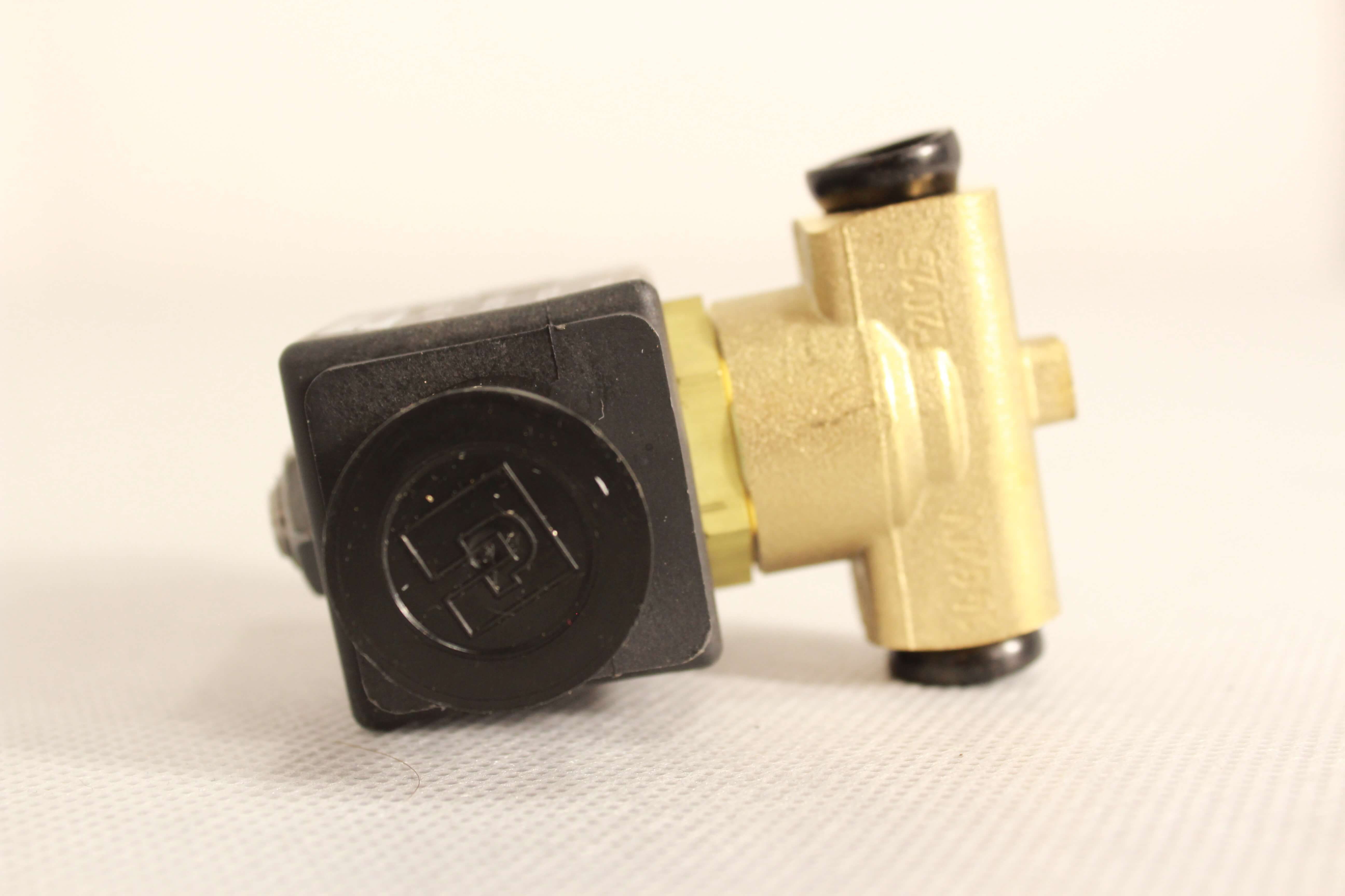 Soleniod parker valve 3 ways 1/4 220/230V 50/60HZ 9W - Thumbnail 3